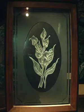 エッチングガラス　目隠し・仕切りガラスの製作事例