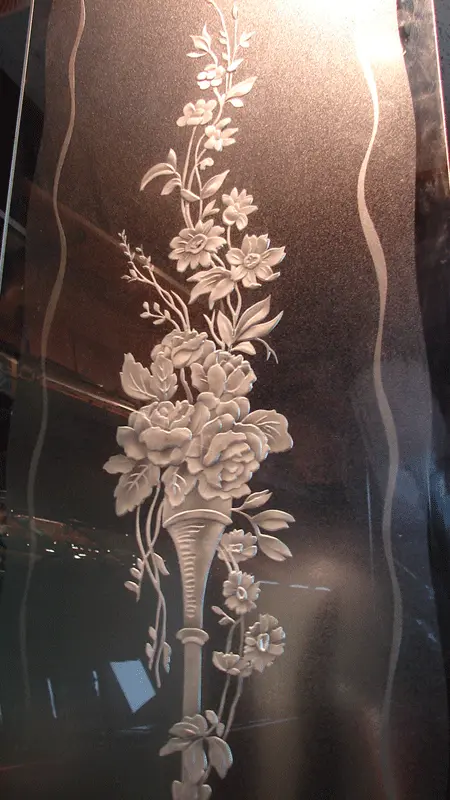 エッチングガラス　目隠し・仕切りガラスの製作事例