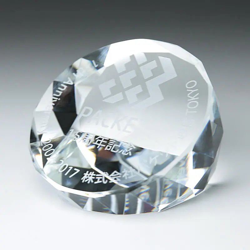 クリスタルペーパーウェイト