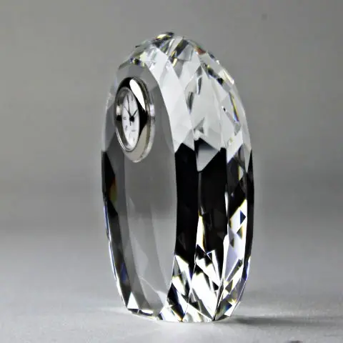 クリスタルガラス製の時計