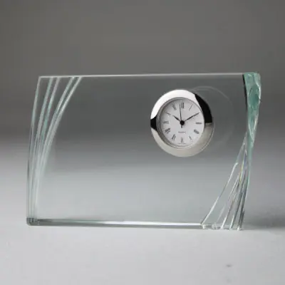 クリスタルガラス製の時計