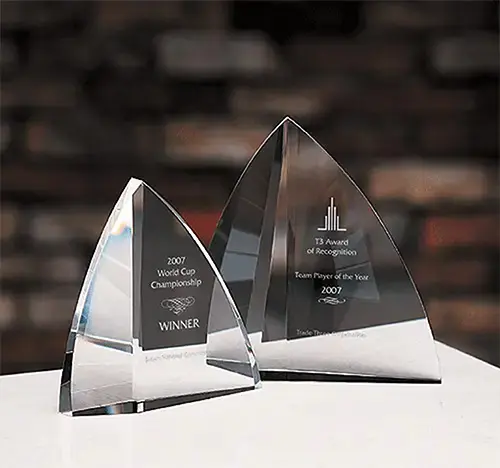 クリスタルトロフィー