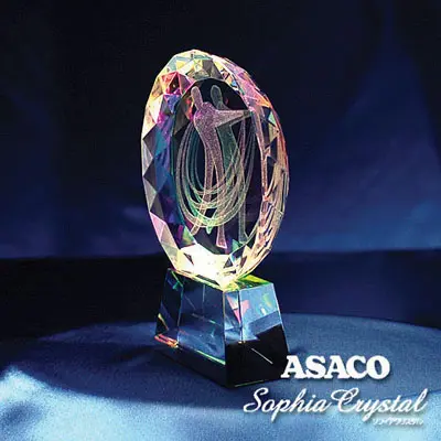 様々なクリスタル盾